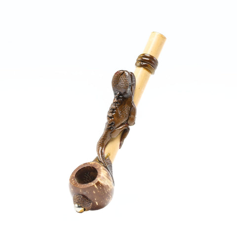 Smoking Pipe w/ Bamboo Stem - Iguana Design
